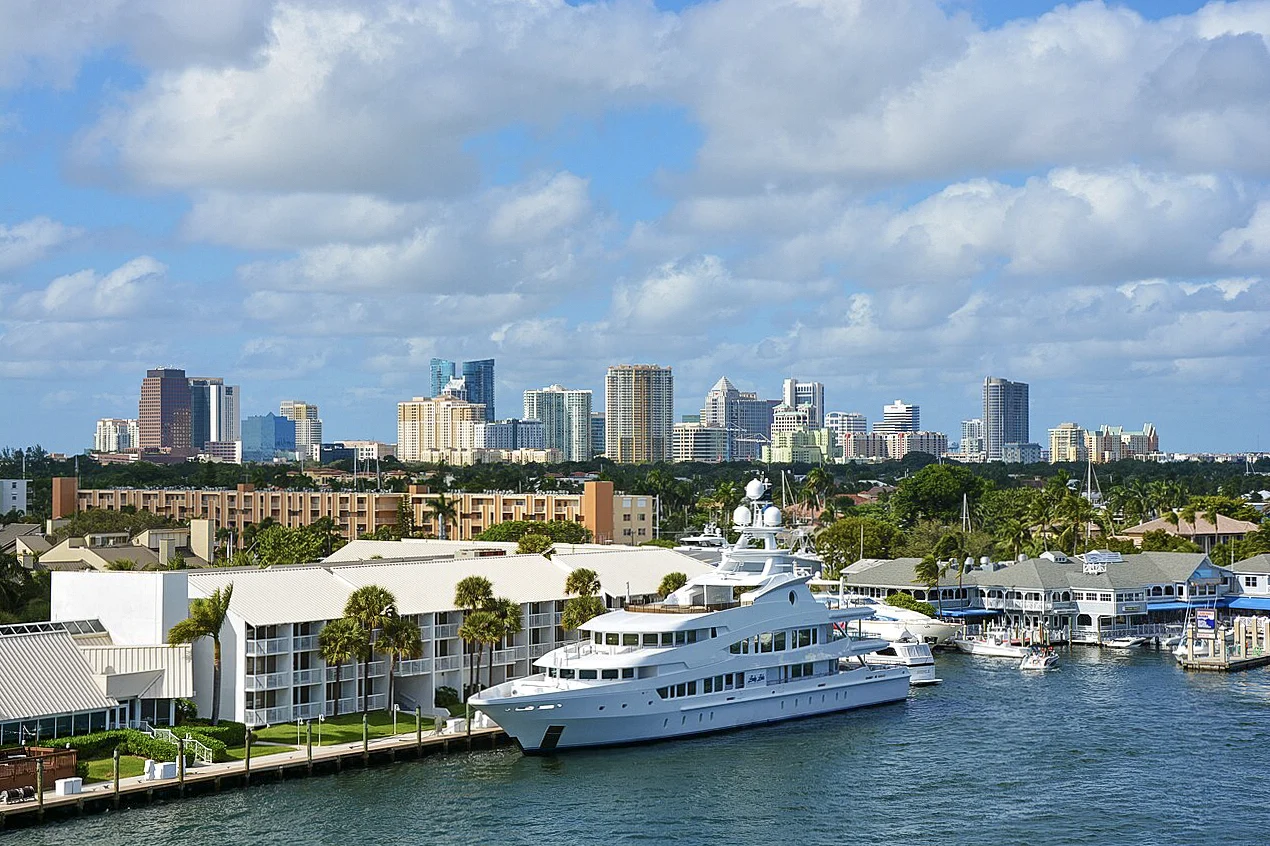 Destination view of Fort Lauderdale. Skyline of Fort Lauderdale, Nov-15