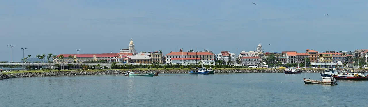 Destination view of Panama City (Fuerte Amador). Panama Casco Antiguo panorama