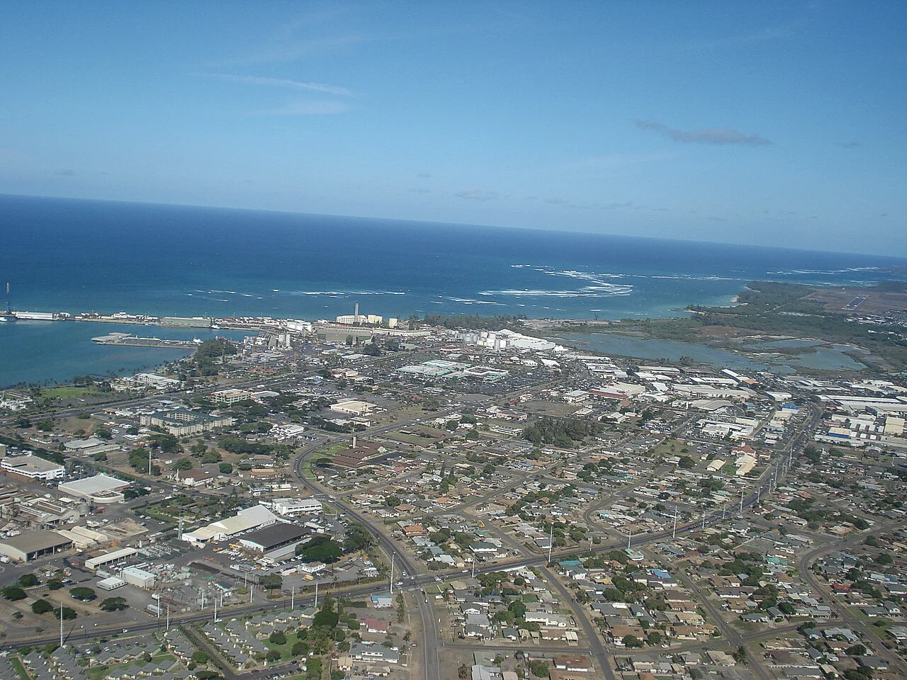 Destination view of Maui (Kahului). AirViewKahului