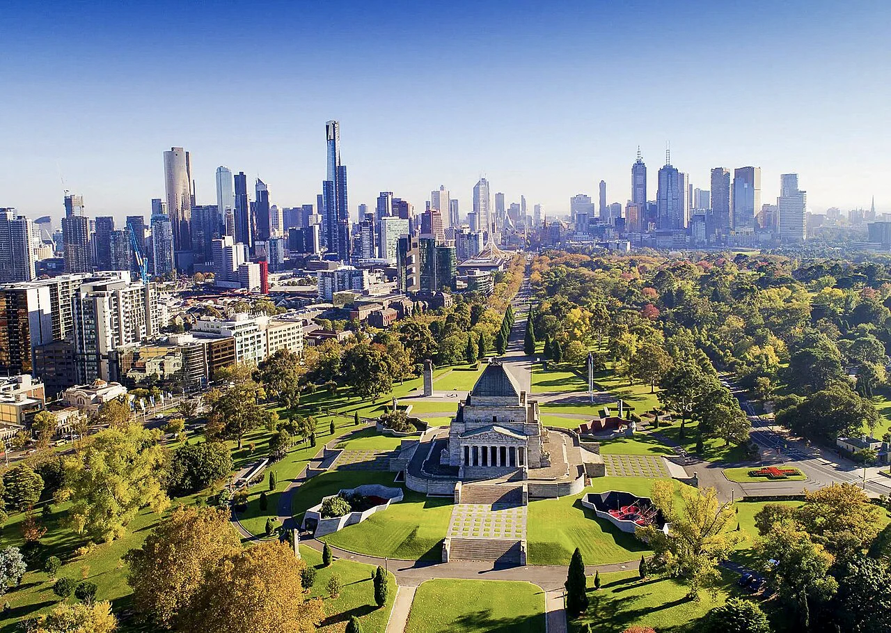 Destination view of Melbourne. Melbourne skyline sor
