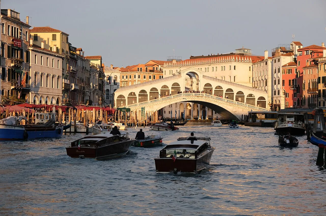 Destination view of Venice. Ponte di Rialto Venice 1